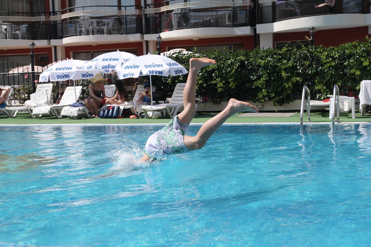 Salena Hotel Primorsko Esterno foto
